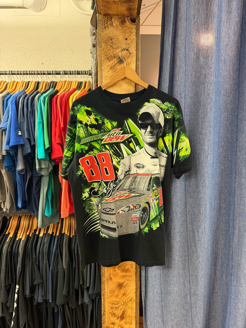 Vintage mtn dew racing graphic t-shirt